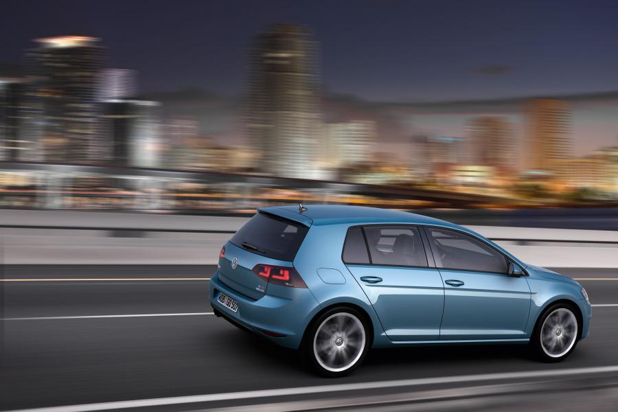  Volkswagen Golf TSI BlueMotion 2012 года  (фото 31 из 33)
